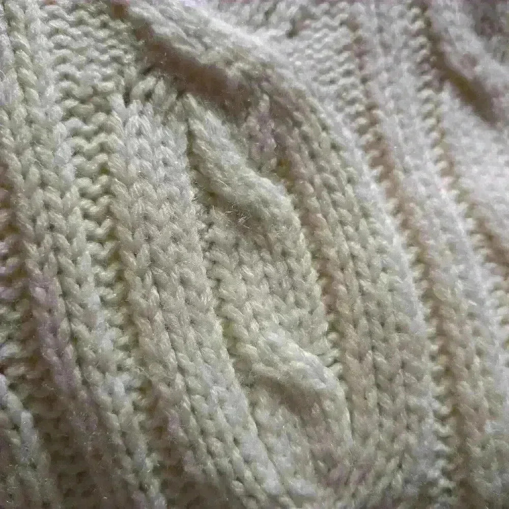 Carolyn Taylor Cream Knit Sweater sz PM - Picture 4 of 7